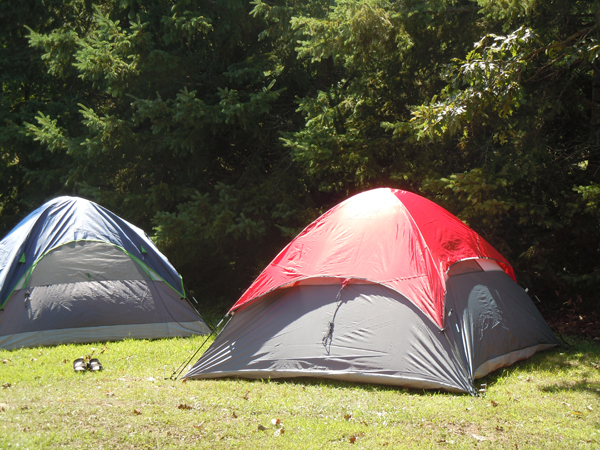Campers at the Eagles Landing Campground, Danbury