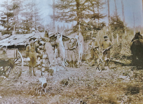 Hiram and the Connors brothers - Dairyland 1906