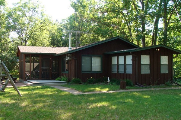 MLS# 897828 Pine Lake $164,900