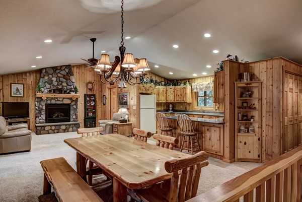 MLS# 1523451 Minerva Chain of Lakes $495,000