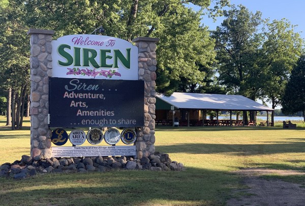 Welcome to Siren stone sign by pavilion