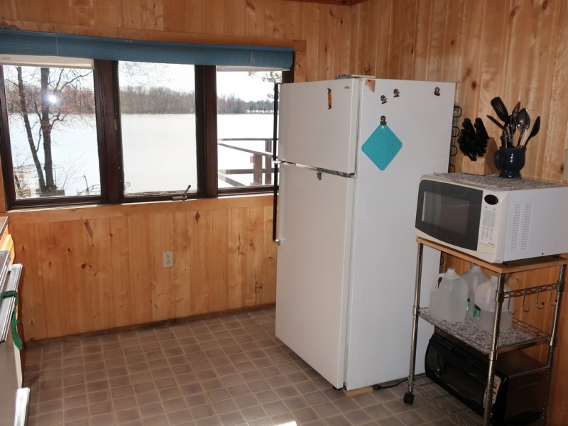 Image 10 of 28