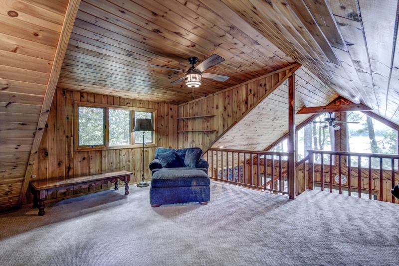 Image 19 of 38