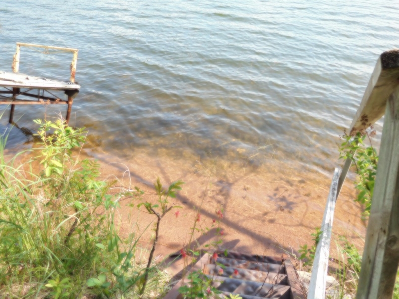 Image 2 of 9