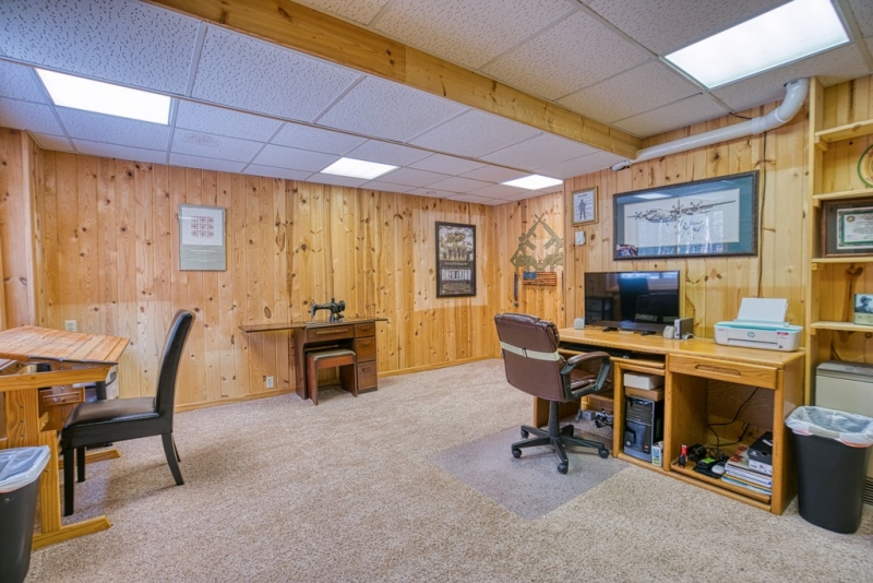 Image 15 of 32