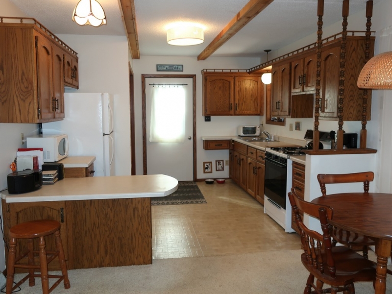 Image 2 of 18