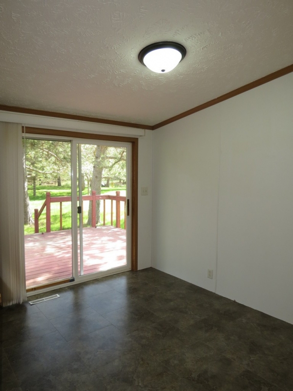 Image 5 of 23