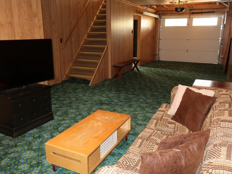 Image 11 of 20