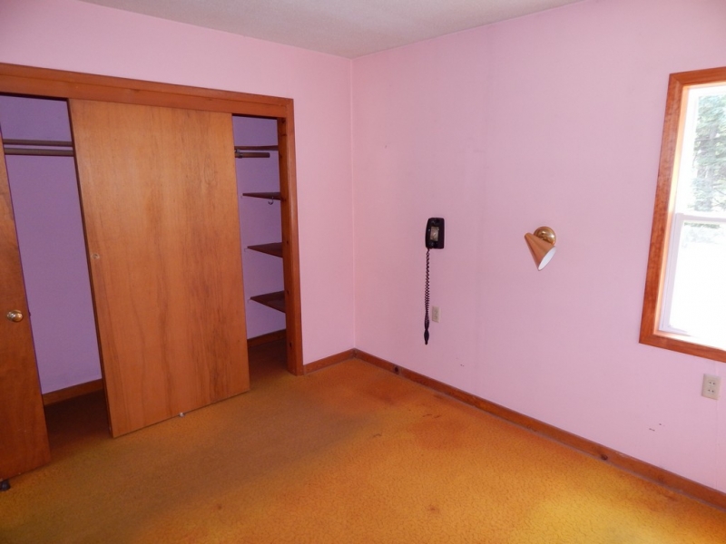 Image 5 of 12
