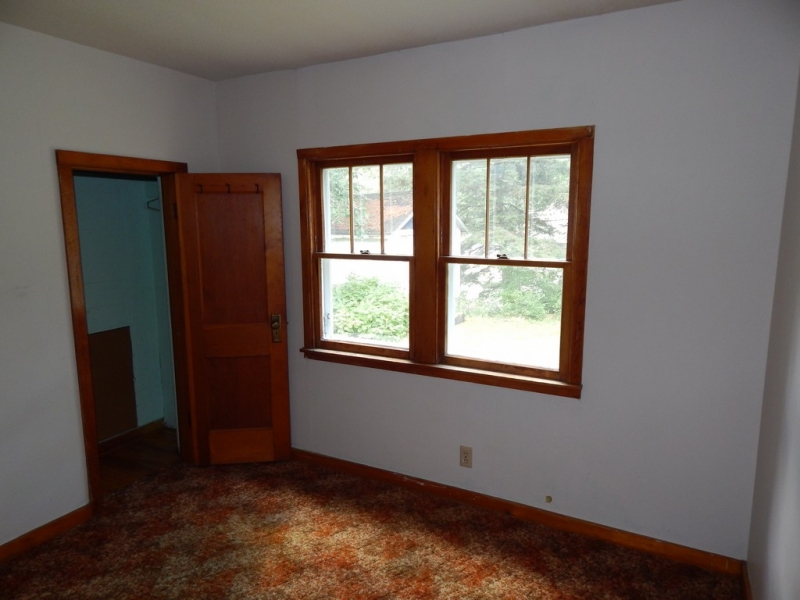 Image 6 of 12
