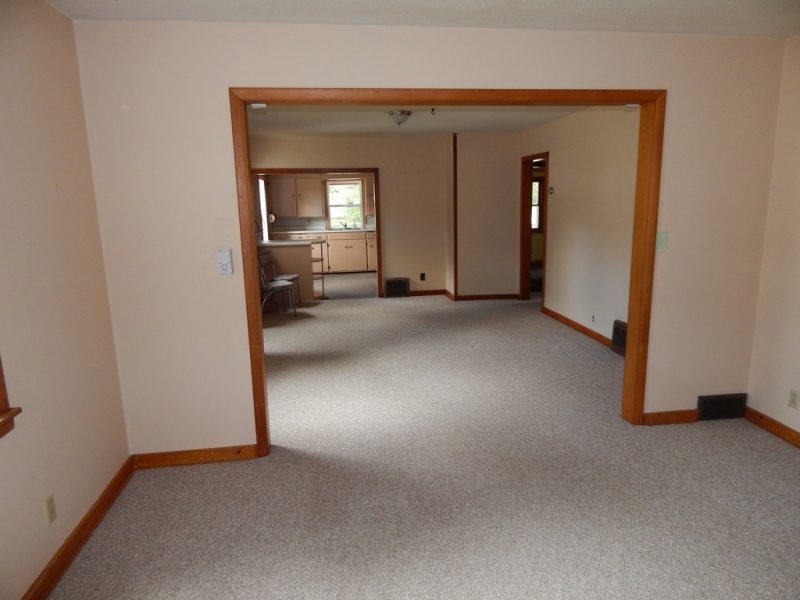 Image 9 of 12