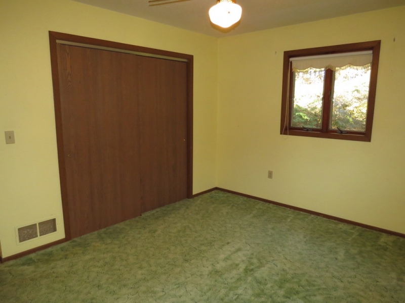 Image 16 of 26